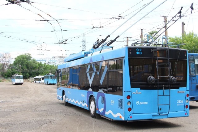 shkola-vodiyiv-trolejbusiv-ta-tramvayiv_dnipro-4