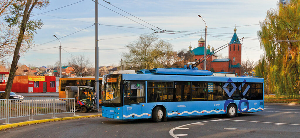 dnepr-trolejbus-10-1024x473